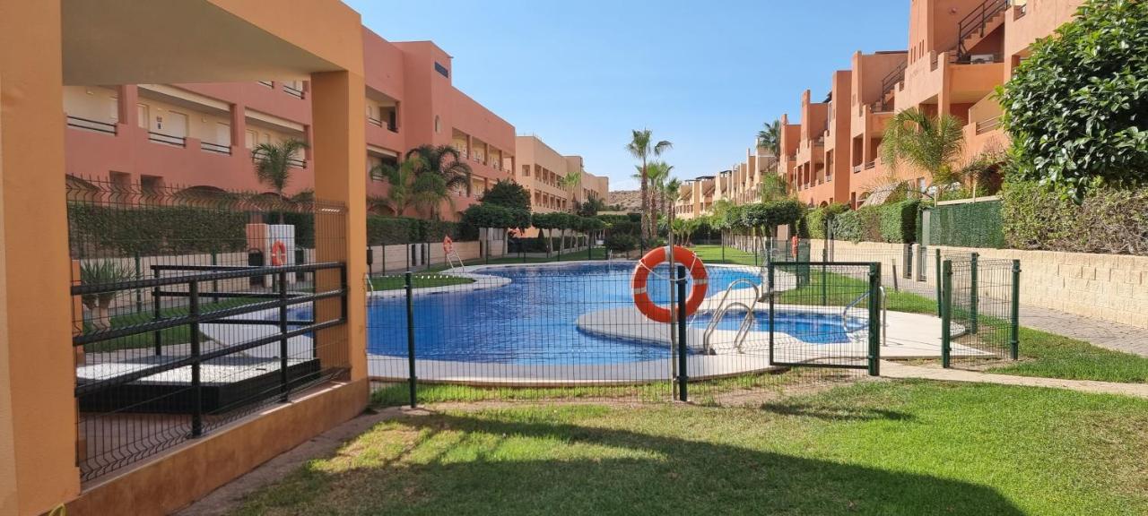 Homes Of Spain, Apartamentos Paraiso De Vera Playa, Ed Tahiti Bajo H, A Pie De La Playa, Vistas Piscina Esterno foto